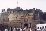 a clickable picture of the entrance to Edinburgh Castle
